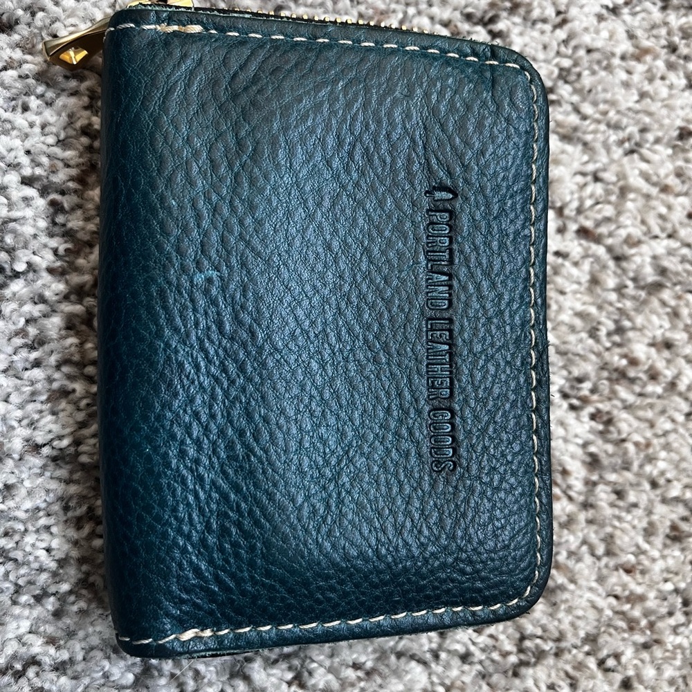 Portland Leather Goods Small Zip Wallet in Lagoon
